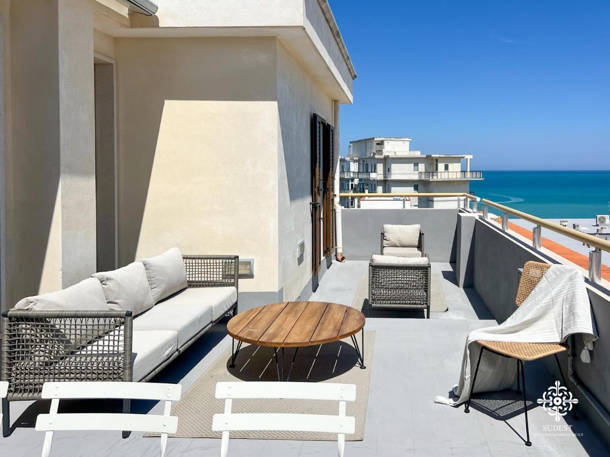 Infinito - Attico Sul Mare Apartment Vieste Exterior foto