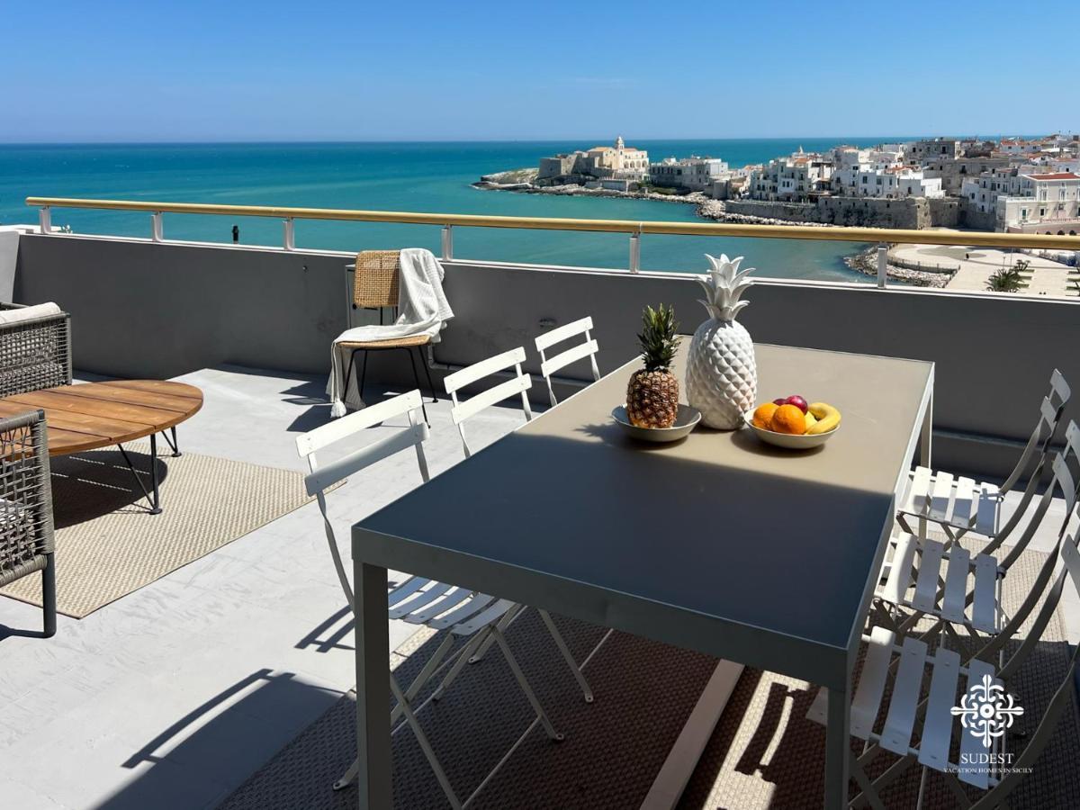 Infinito - Attico Sul Mare Apartment Vieste Exterior foto