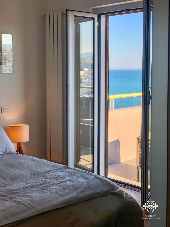 Infinito - Attico Sul Mare Apartment Vieste Exterior foto